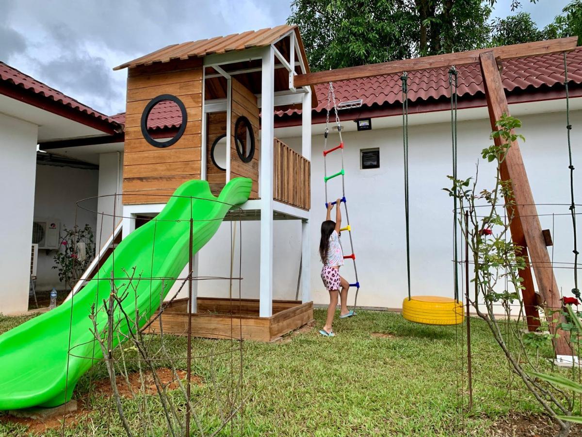วิลลาวิวแม่น้ำ Hotel วังเวียง ภายนอก รูปภาพ